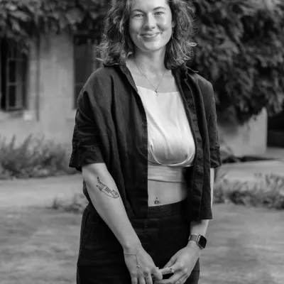 This is the alt text